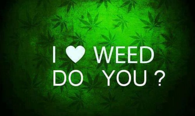 Iloveweed01a-jpg